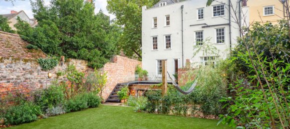 6 bedrooms House in London, United Kingdom No. 14141 15