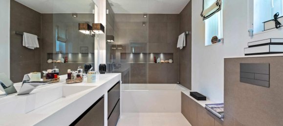 3 bedrooms Duplex in Altona, Germany No. 358272 7