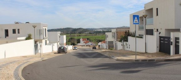 305m² Land in Lagos, Portugal No. 99049 3