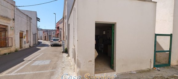 Casa de 2 dormitorios en Taviano, Italy No. 188072 7