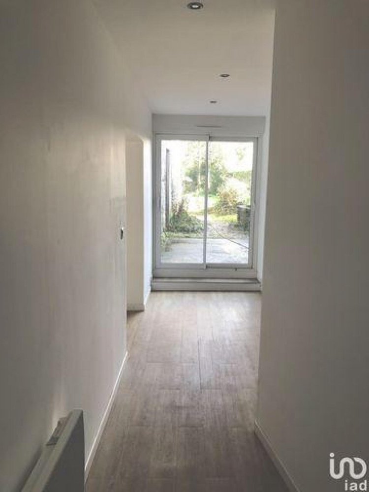 4 bedrooms House in Bouguenais, France No. 30894