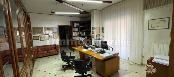 Квартира с 3 спальнями в Фоджа, Италия № 172461 2