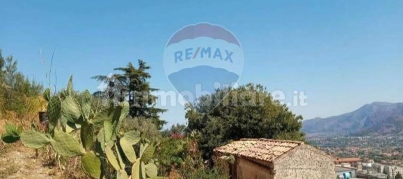 3 Schlafzimmer Haus in Monreale, Italy, Nr. 265322 10