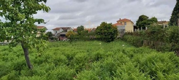 Casa de 4 dormitorios en Castelo da Maia, Portugal No. 190019 13