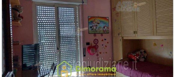 5-Zimmer Wohnung in Naples, Italy, Nr. 10253 10