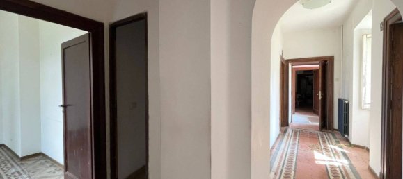 Дом с 6 спальнями в Атина, Италия № 373790 9