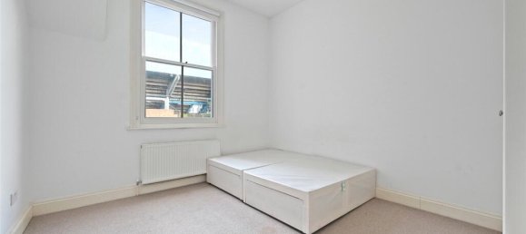 2 bedrooms Apartment in London, United Kingdom No. 3823 8