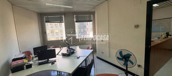 2 rooms Apartment in Naples, Italy No. 278280 7