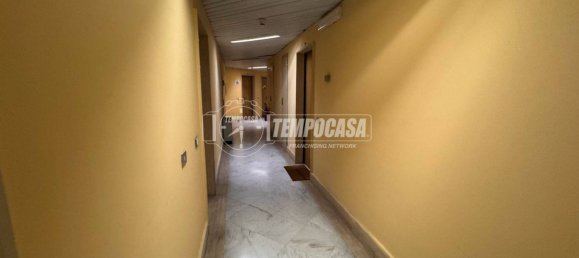 2 rooms Apartment in Naples, Italy No. 278280 4