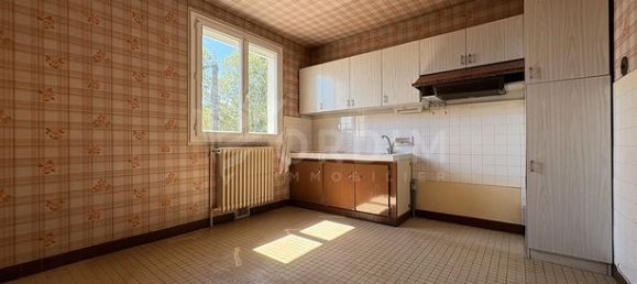 Дом с 2 спальнями в Шабли, Франция № 304591 6