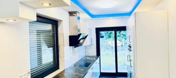 4 bedrooms House in Baden-Wurttemberg, Germany No. 43986 4