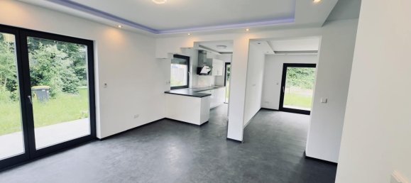 4 bedrooms House in Baden-Wurttemberg, Germany No. 43986 11