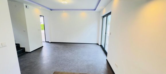 4 bedrooms House in Baden-Wurttemberg, Germany No. 43986 8