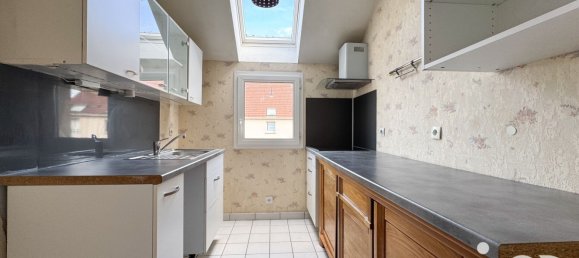 1 bedroom Apartment in Amiens, France No. 321100 3