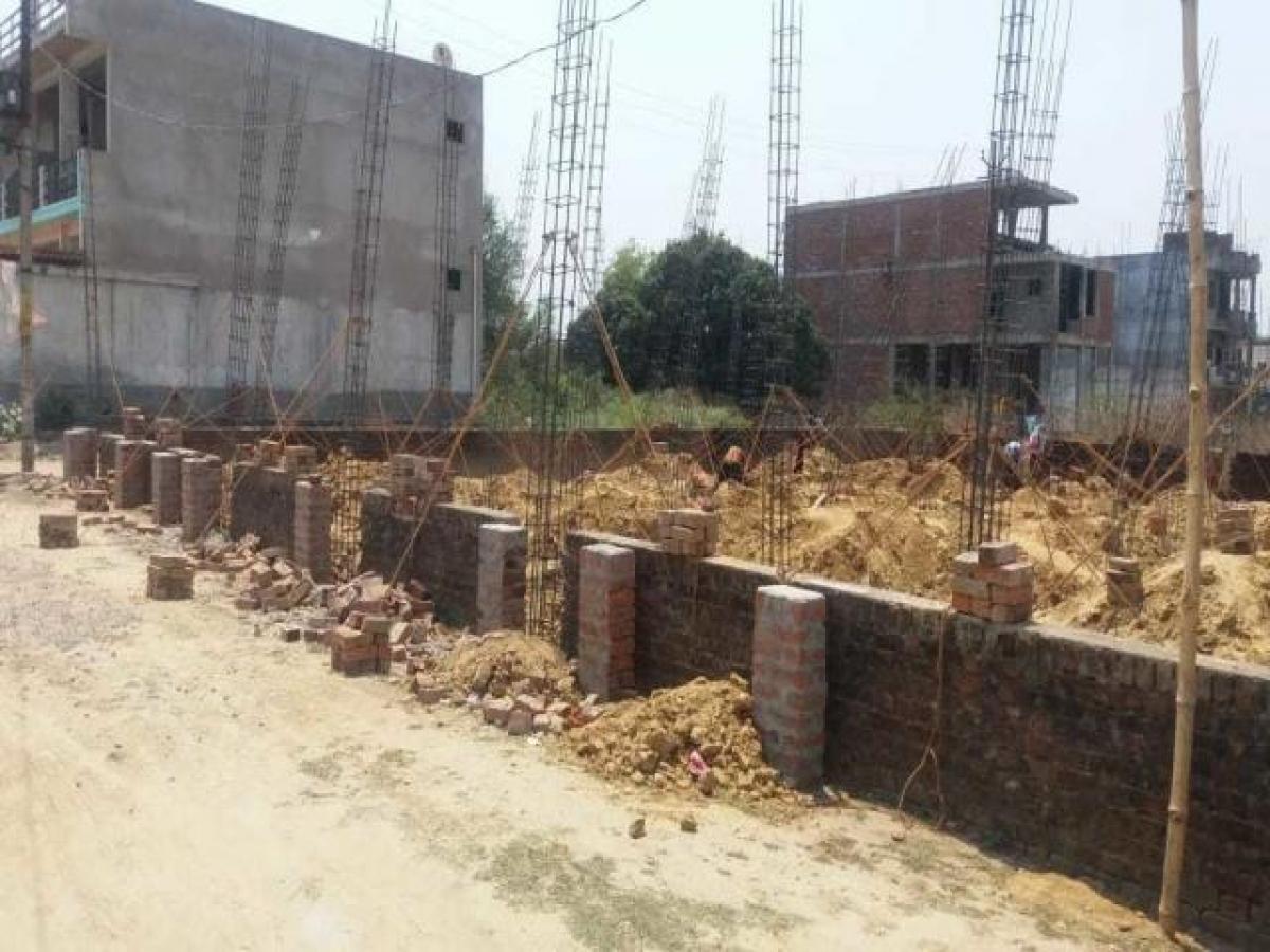  Land in Lucknow, India No. 34833