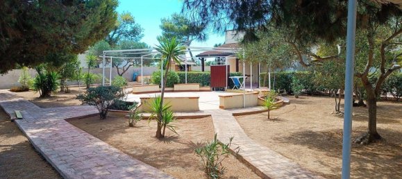 Вилла с 3 комнатами в Маруджо, Италия № 25809 24