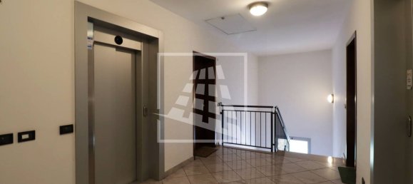 2 rooms Apartment in Reggio Emilia, Italy No. 258983 11