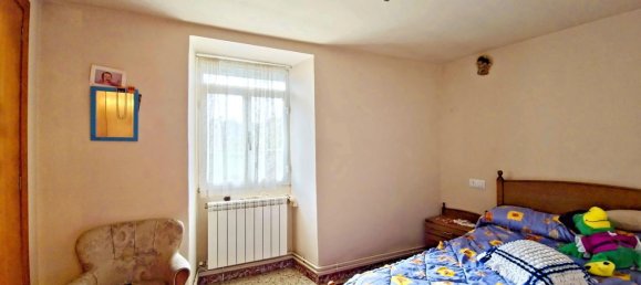 4 bedrooms House in Coristanco, Spain No. 33695 35