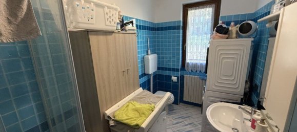 3 rooms Apartment in Viadanica, Italy No. 64750 25