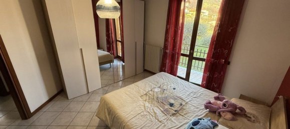 3 rooms Apartment in Viadanica, Italy No. 64750 14