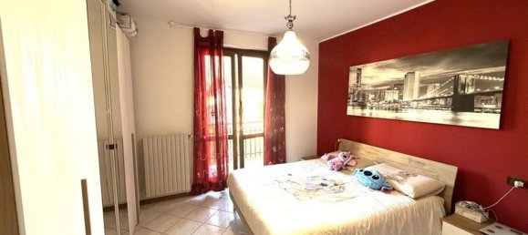 3 rooms Apartment in Viadanica, Italy No. 64750 11