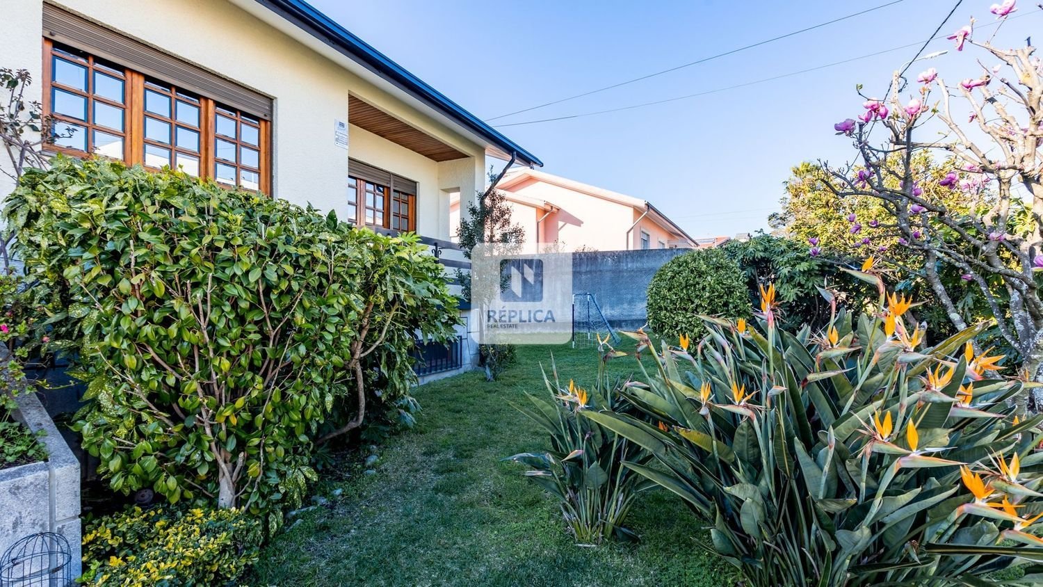 5 bedrooms House in Maia, Portugal No. 302359