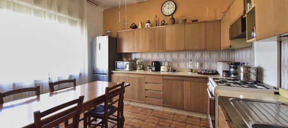 Вилла с 4 спальнями в Падерно Дуньяно, Италия № 126484 8