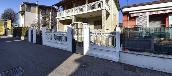 Вилла с 4 спальнями в Падерно Дуньяно, Италия № 126484 4