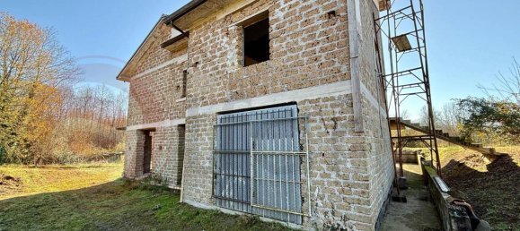 10 rooms House in Colfelice, Italy No. 73907 9