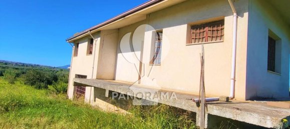 12-salle Appartement à Partinico, Italy No. 154938 10