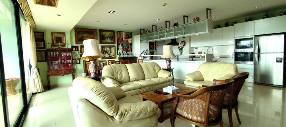 2 bedrooms Condo in Pattaya, Thailand No. 25221 7