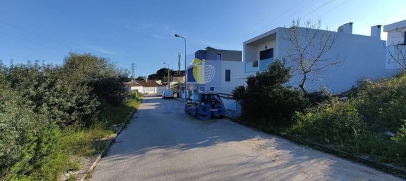 Terrain à Almada, Portugal 257m² No. 60857 3
