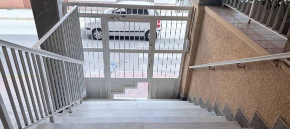 3 Schlafzimmer Wohnung in Torrevieja, Spain, Nr. 189850 49