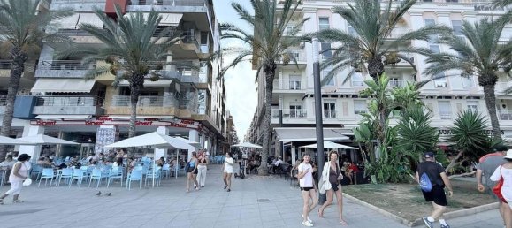 3 Schlafzimmer Wohnung in Torrevieja, Spain, Nr. 189850 64