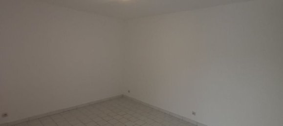 2 bedrooms House in Roubaix, France No. 79062 9