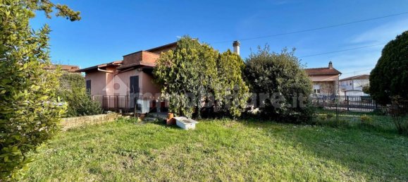 2 Schlafzimmer Villa in Todi, Italy, Nr. 49439 26