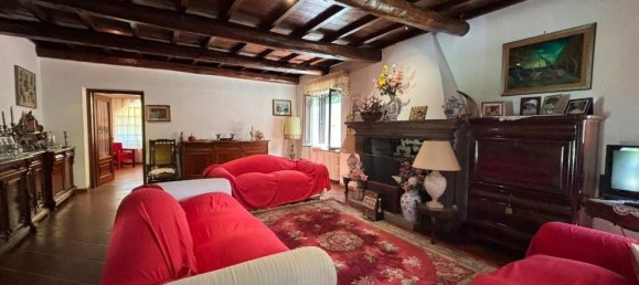 6 bedrooms Villa in Orte, Italy No. 381077 23