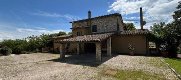 6 bedrooms Villa in Orte, Italy No. 381077 4