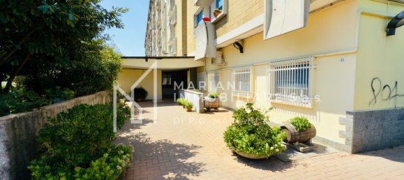 Квартира с 2 комнатами в Соларо, Италия № 269879 2