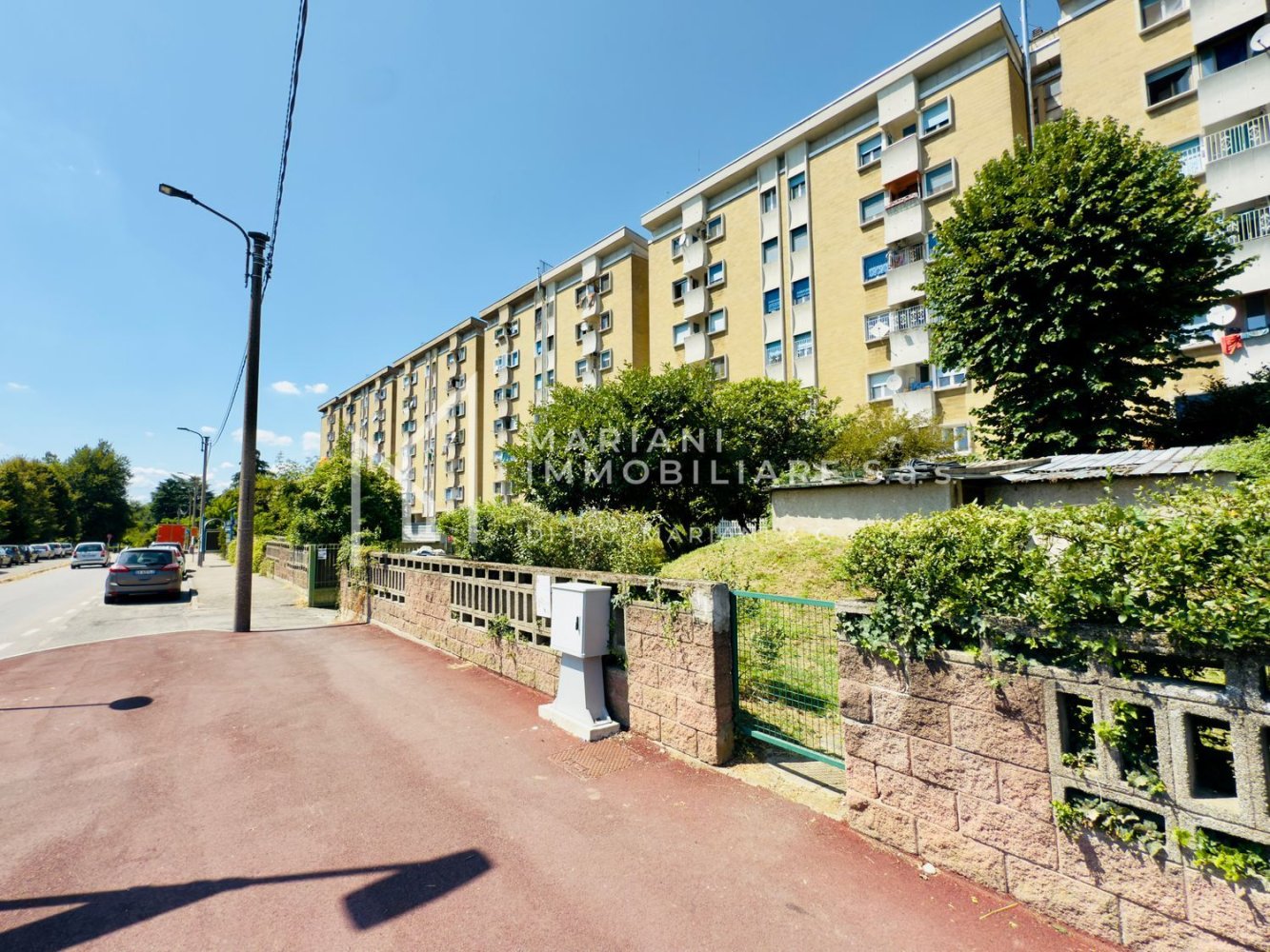 Квартира с 2 комнатами в Соларо, Италия № 269879