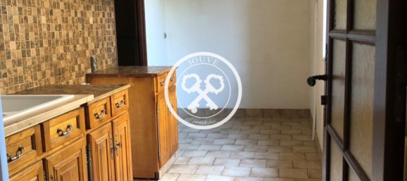 Casa T2 em La Chapelle-Saint-Luc, France N.º 93112 4