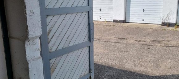 موقف سيارات في Rostock, Germany رقم 240554 8