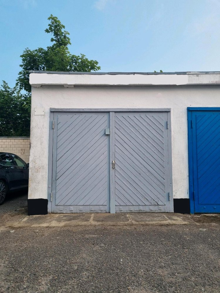  موقف سيارات في Rostock, Germany رقم 240554