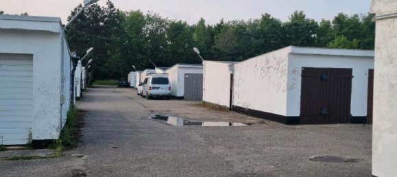 موقف سيارات في Rostock, Germany رقم 240554 3