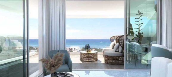 2 bedrooms Penthouse in Larnaca, Cyprus No. 11095 7