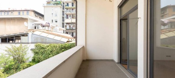 4-Zimmer Villa in Milan, Italy, Nr. 243747 16