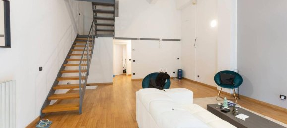 4-Zimmer Villa in Milan, Italy, Nr. 243747 13