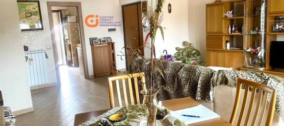 2 bedrooms Apartment in Rome, Italy No. 377994 3