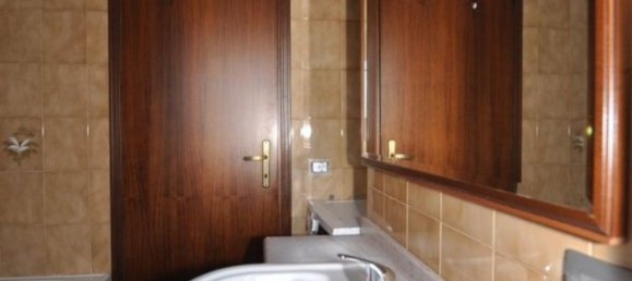 3 rooms Apartment in Conegliano, Italy No. 222474 20