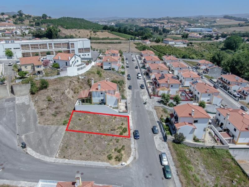262m² Land in Mafra, Portugal No. 65281